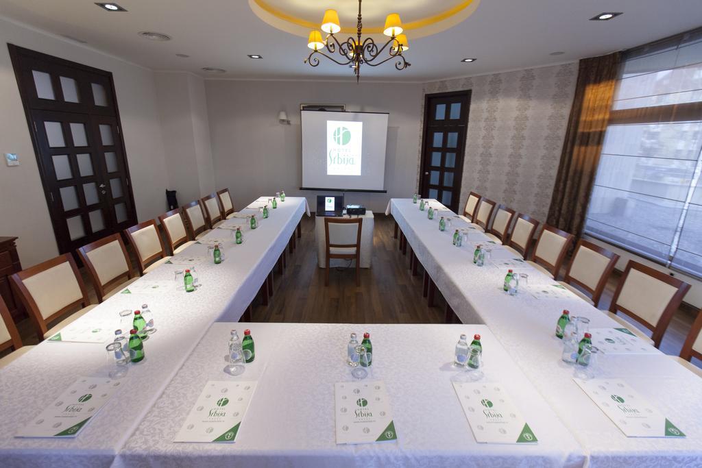 Hotel Srbija Vrsac Luaran gambar